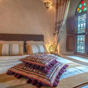 Camera con letto king size